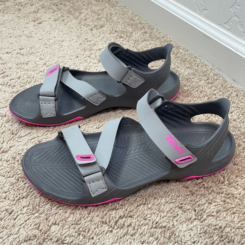 Teva Womens Barracuda Sandal Outdoor Lightweight Gorpcore Casual Sandals Size 10 - Picture 2 of 14